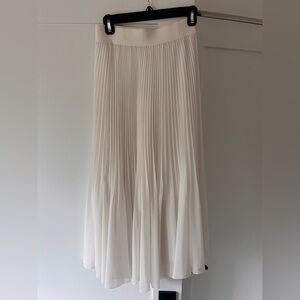 Wilfred Twirl Pleated Skirt